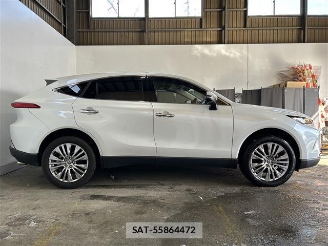 Toyota HARRIER 2022-12 3671047-8