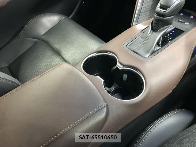 Toyota HARRIER 2022-02 4753919-26