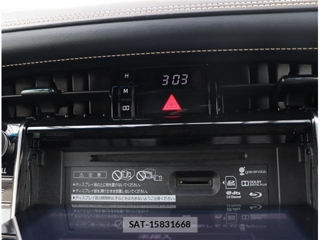 Toyota HARRIER 2017-02 4944435-16