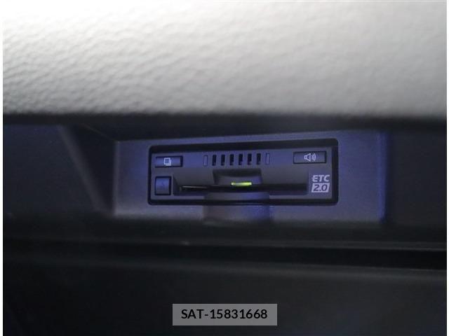 Toyota HARRIER 2017-02 4944435-24