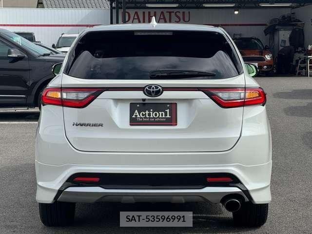 Toyota HARRIER 2017-07 4944444-3