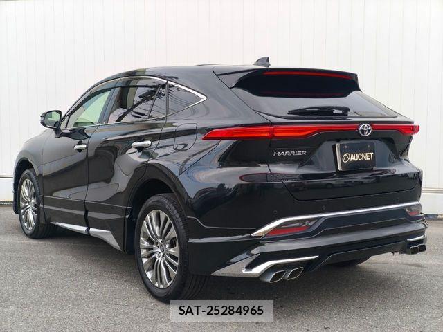 Toyota HARRIER 2022-03 4944408-2