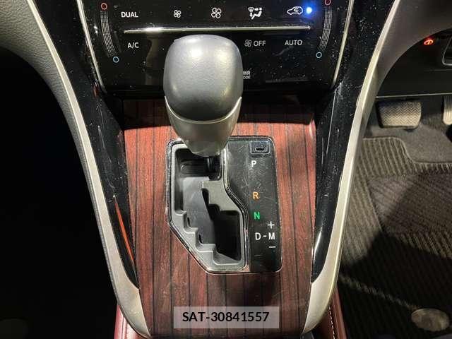 Toyota HARRIER 2014-11 6671658-27