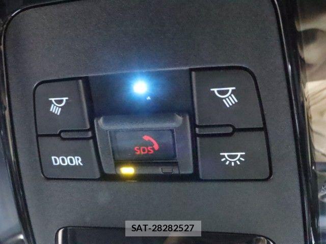 Toyota HARRIER 2025-06 6716220-21