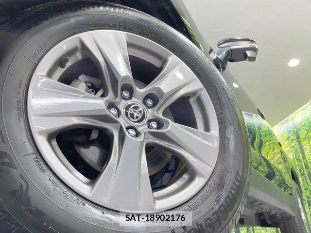 Toyota HARRIER 2023-02 6751748-12