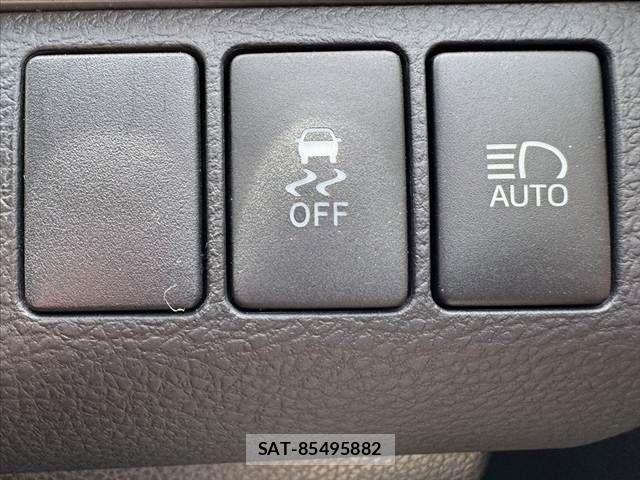Toyota HARRIER 2015-08 6815121-24