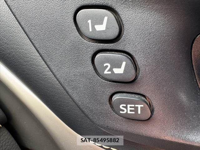Toyota HARRIER 2015-08 6815121-26