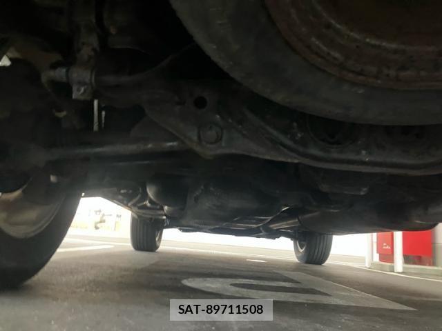 Toyota HARRIER 2011-07 6905933-16