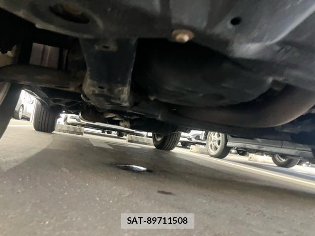 Toyota HARRIER 2011-07 6905933-4