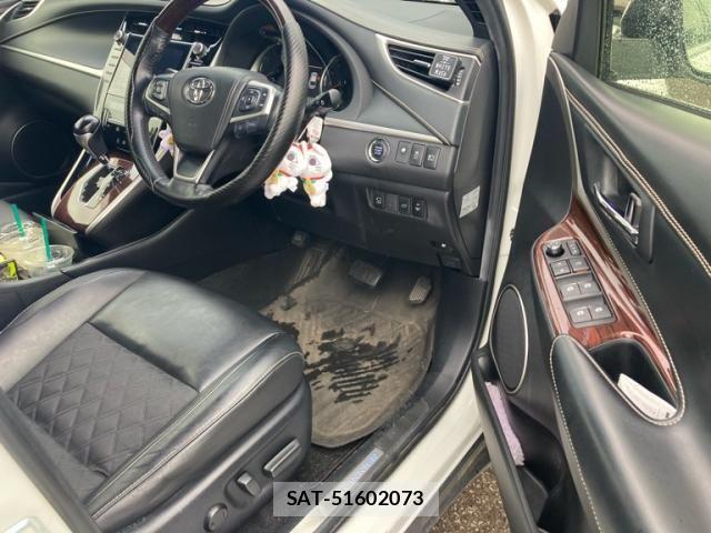 Toyota HARRIER 2015-06 6905931-10