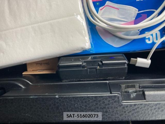 Toyota HARRIER 2015-06 6905931-21