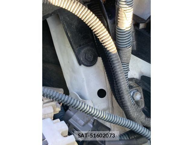 Toyota HARRIER 2015-06 6905931-24