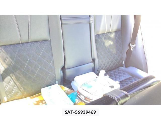 Toyota HARRIER 2015-10 6905929-16