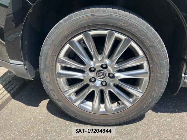 Toyota HARRIER 2015-06 6905935-12