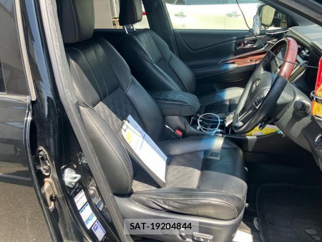 Toyota HARRIER 2015-06 6905935-17
