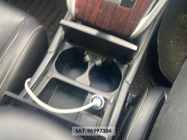 Toyota HARRIER 2013-12 7219228-26