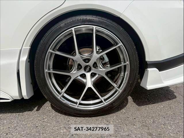 Toyota HARRIER 2023-03 7250961-12