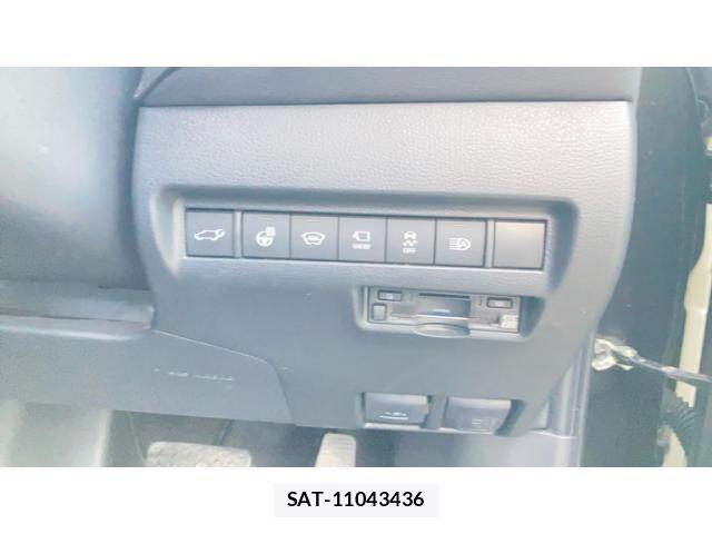 Toyota HARRIER 2024-06 7327332-18
