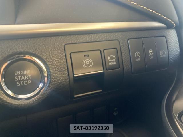 Toyota HARRIER 2018-03 7327333-12
