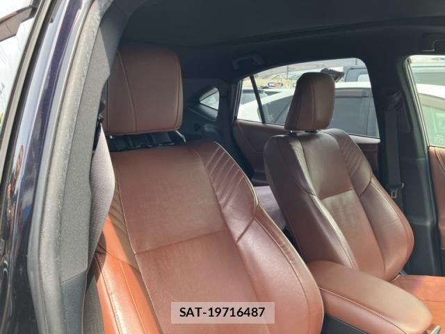 Toyota HARRIER 2018-03 7357964-9