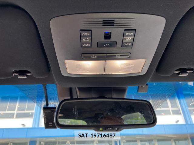 Toyota HARRIER 2018-03 7357964-17