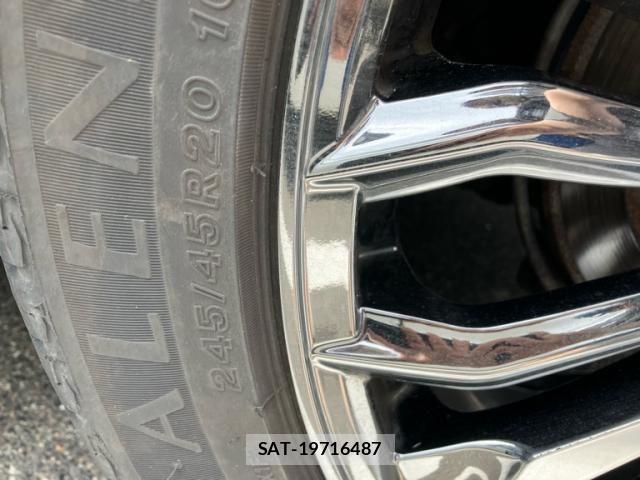 Toyota HARRIER 2018-03 7357964-5
