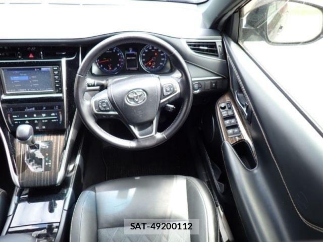 Toyota HARRIER 2015-10 7454617-18