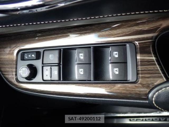 Toyota HARRIER 2015-10 7454617-22