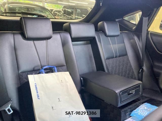 Toyota HARRIER 2014-10 7508769-11