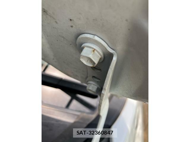 Toyota HARRIER 2017-08 7500783-20