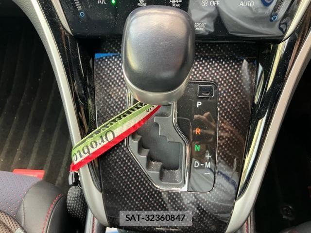 Toyota HARRIER 2017-08 7500783-27