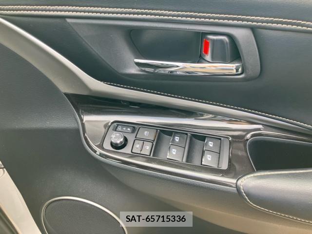 Toyota HARRIER 2018-09 7500781-11