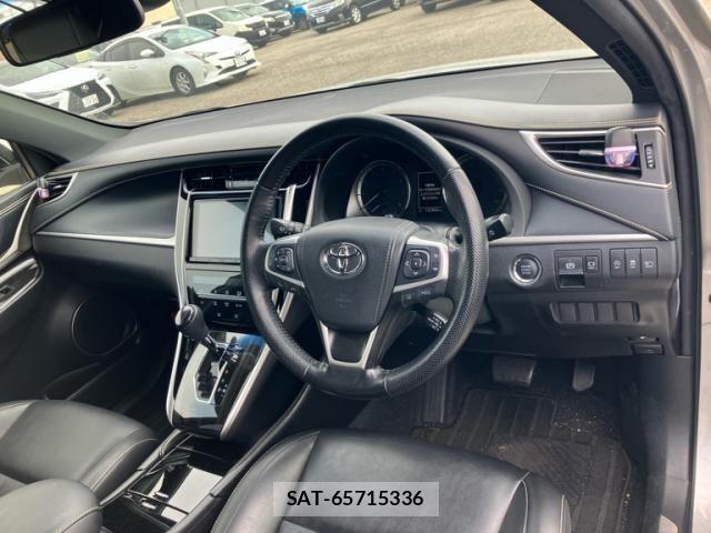 Toyota HARRIER 2018-09 7500781-12
