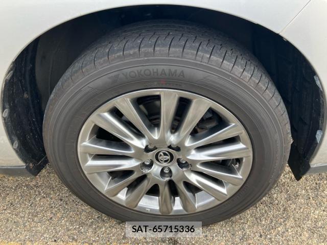 Toyota HARRIER 2018-09 7500781-4