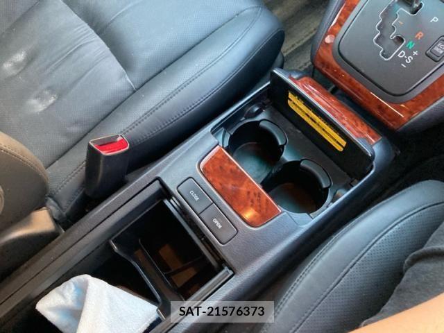 Toyota HARRIER 2011-05 7500784-26