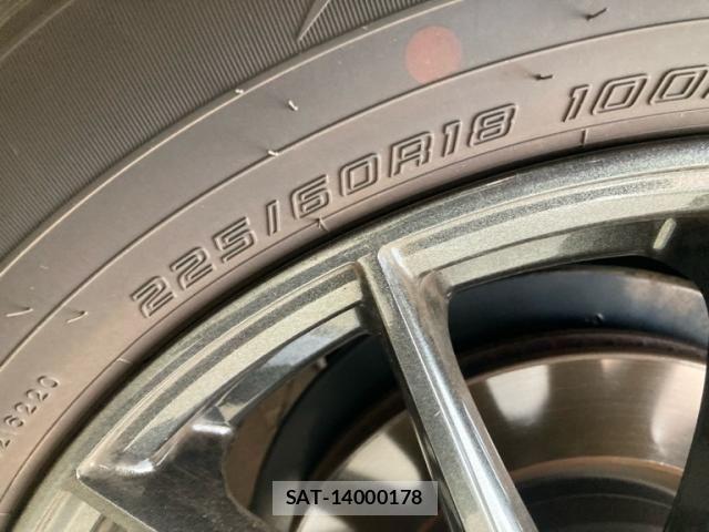 Toyota HARRIER 2025-06 7562190-8