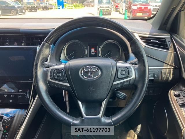 Toyota HARRIER 2018-04 7723772-16