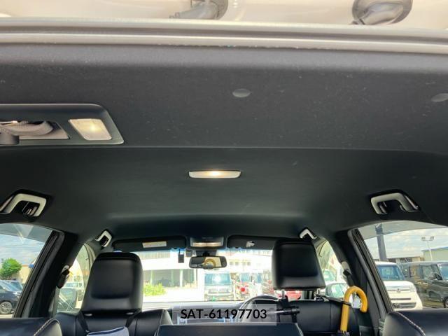 Toyota HARRIER 2018-04 7723772-20