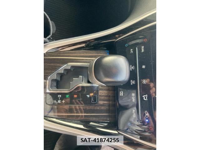 Toyota HARRIER 2016-02 7723774-28