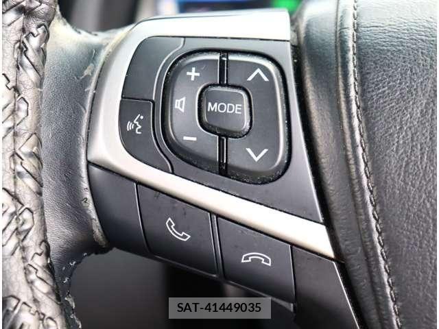 Toyota HARRIER 2018-04 7785345-23