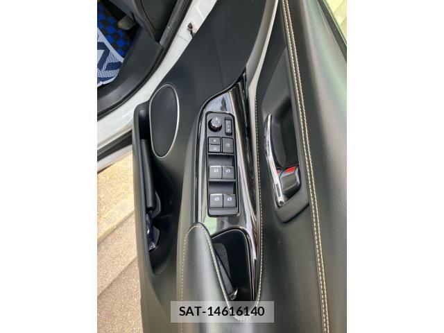 Toyota HARRIER 2018-10 7961896-16