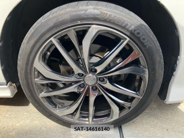 Toyota HARRIER 2018-10 7961896-6