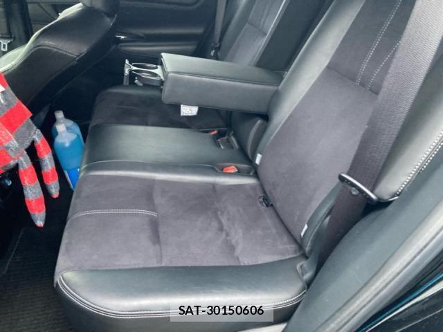 Toyota HARRIER 2015-07 8035806-14