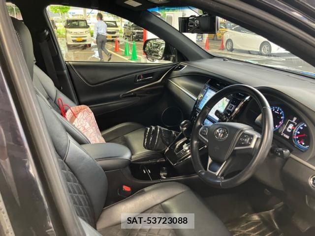 Toyota HARRIER 2015-10 8073905-13