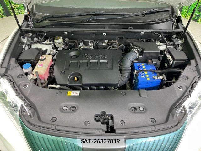 Toyota HARRIER 2018-01 8073903-17