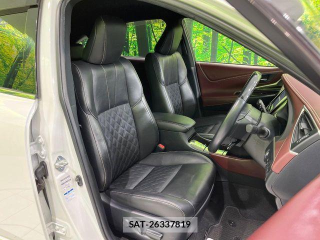 Toyota HARRIER 2018-01 8073903-7