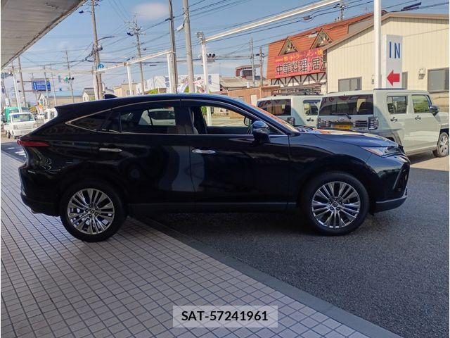 Toyota HARRIER 2021-06 8073898-3