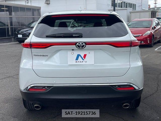 Toyota HARRIER 2023-03 8073897-14
