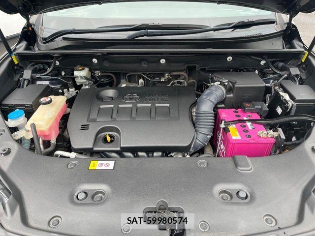 Toyota HARRIER 2017-03 8073904-17