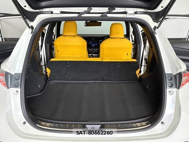 Toyota HARRIER 2018-06 8073901-10
